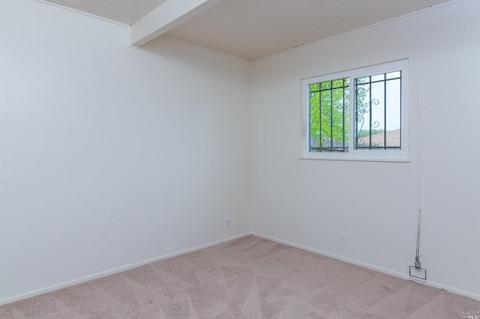 102 Luna Dr, Vallejo, CA 94591 photo 15