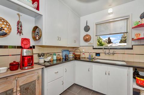 210 Viewmont Ave, Vallejo, CA 94590 photo 13