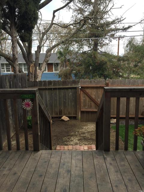 130 Calhoun St, Vallejo, CA 94590 photo 2