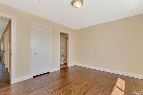 332 Ladera Dr, Vallejo, CA 94591 photo 16