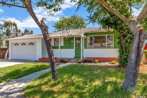 332 Ladera Dr, Vallejo, CA 94591 photo 2