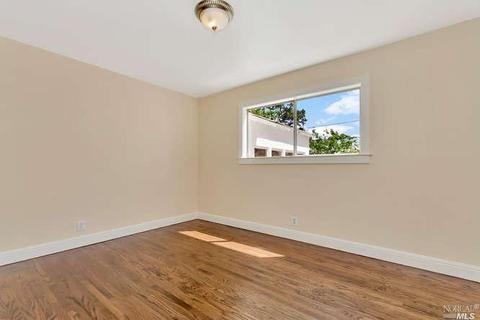332 Ladera Dr, Vallejo, CA 94591 photo 14