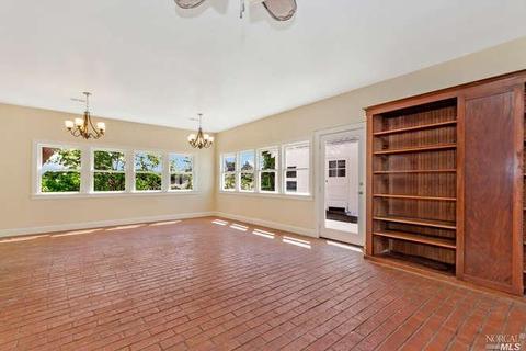 332 Ladera Dr, Vallejo, CA 94591 photo 12