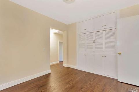 332 Ladera Dr, Vallejo, CA 94591 photo 9