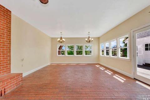332 Ladera Dr, Vallejo, CA 94591 photo 11