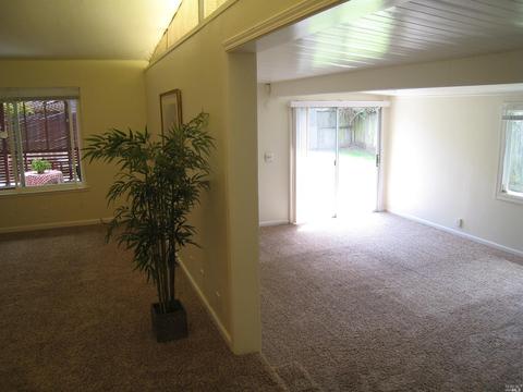 515 Cottonwood Dr, Vallejo, CA 94591 photo 8