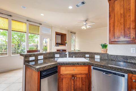 7108 Majestic Ct, Vallejo, CA 94591 photo 14