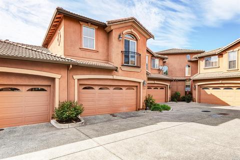 7108 Majestic Ct, Vallejo, CA 94591 photo 3