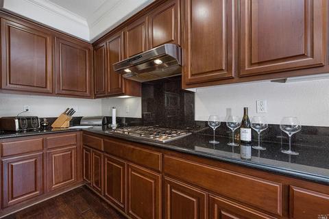 115 Willowbend Ct, Napa, CA 94559 photo 9