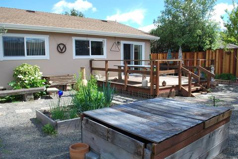 1509 Sarkesian Dr, Petaluma, CA 94954 photo 13