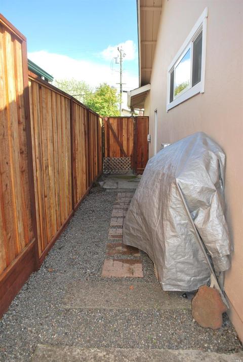 1509 Sarkesian Dr, Petaluma, CA 94954 photo 18