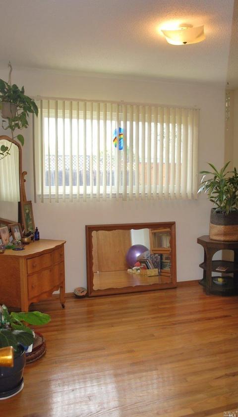 1509 Sarkesian Dr, Petaluma, CA 94954 photo 10