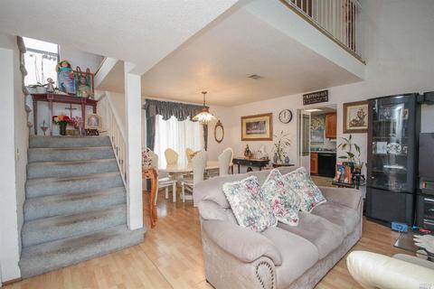 1637 Matthew Dr, Fairfield, CA 94533 photo 3