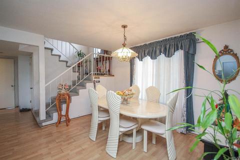 1637 Matthew Dr, Fairfield, CA 94533 photo 10