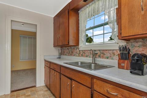 1165 Lewis Ave, Vallejo, CA 94591 photo 17