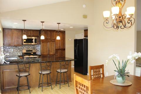 123 Primrose Ln, Vallejo, CA 94591 photo 6