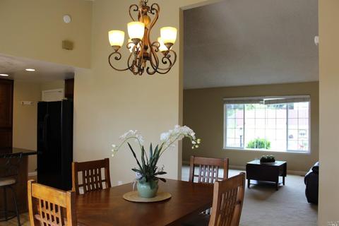 123 Primrose Ln, Vallejo, CA 94591 photo 5