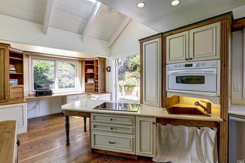 1010 Melaleuca Ln, Mill Valley, CA 94941 photo 14