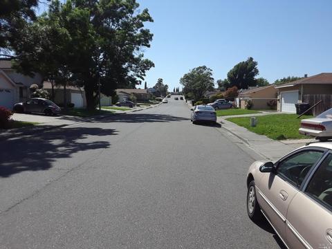 868 Breton Dr, Fairfield, CA 94533 photo 5
