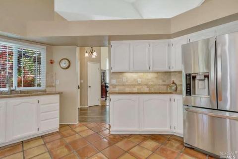 709 Daffodil Dr, Benicia, CA 94510 photo 10