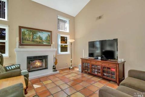 709 Daffodil Dr, Benicia, CA 94510 photo 5
