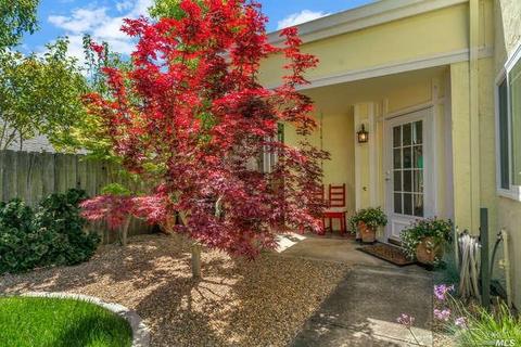 709 Daffodil Dr, Benicia, CA 94510 photo 3