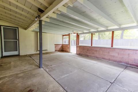 1040 Castlewood Dr, Vallejo, CA 94591 photo 26