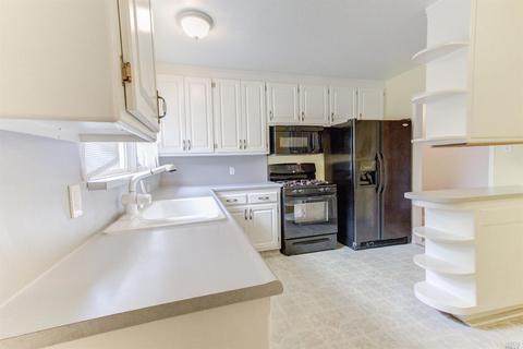 1040 Castlewood Dr, Vallejo, CA 94591 photo 14