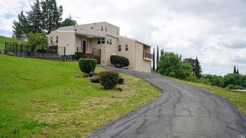 2800 Iris Ct, Fairfield, CA 94533 photo 1