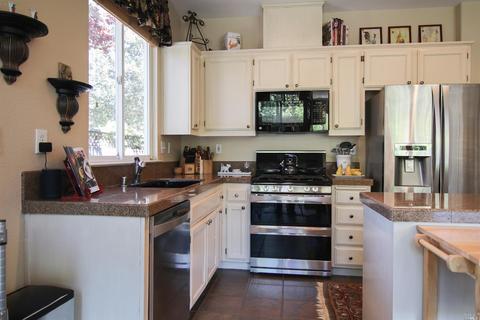266 Windsor Dr, Petaluma, CA 94952 photo 10