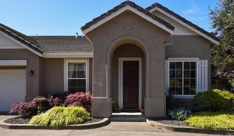266 Windsor Dr, Petaluma, CA 94952 photo 1