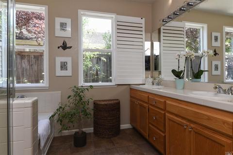 266 Windsor Dr, Petaluma, CA 94952 photo 13