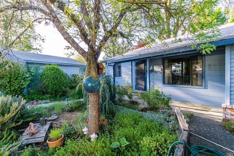 75 Brookside Dr, Willits, CA 95490 photo 2