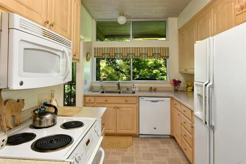 902 Benjamin Way, Healdsburg, CA 95448 photo 8