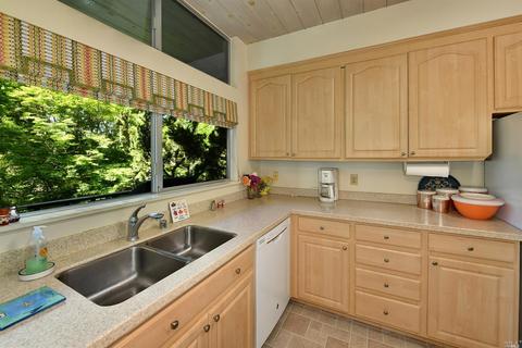 902 Benjamin Way, Healdsburg, CA 95448 photo 7