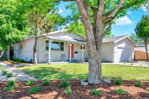 213 Rosa Ave, Winters, CA 95694 photo 5