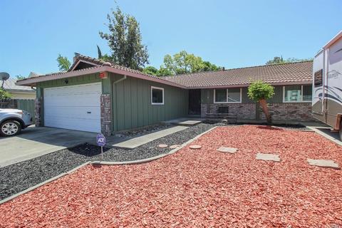 249 Holly Dr, Fairfield, CA 94533 photo 3
