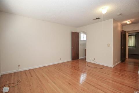 249 Holly Dr, Fairfield, CA 94533 photo 34