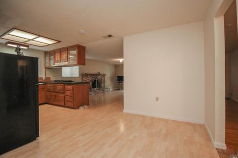 249 Holly Dr, Fairfield, CA 94533 photo 8
