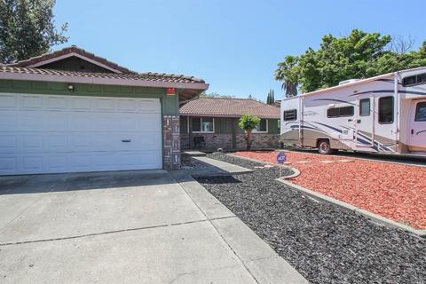 249 Holly Dr, Fairfield, CA 94533 photo 4