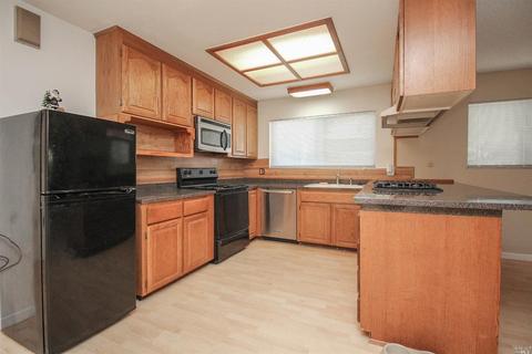 249 Holly Dr, Fairfield, CA 94533 photo 11