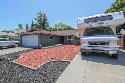 249 Holly Dr, Fairfield, CA 94533 photo 2