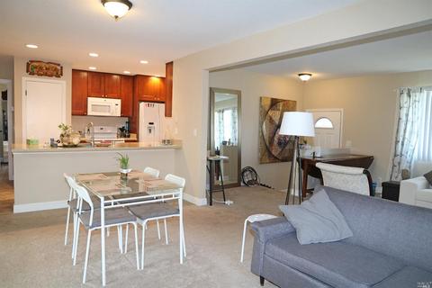 1012 Flicker Ln, Fairfield, CA 94533 photo 8