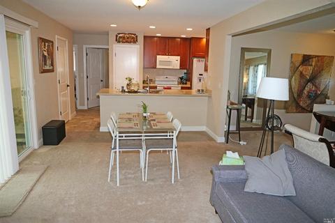 1012 Flicker Ln, Fairfield, CA 94533 photo 9