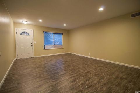 651 Cement Hill Rd, Fairfield, CA 94533 photo 4