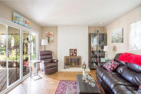 2853 Howe Ct, Fairfield, CA 94534 photo 6