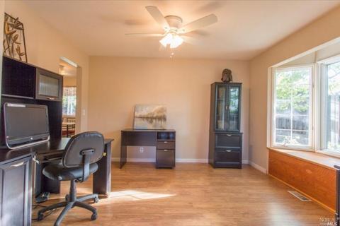 2853 Howe Ct, Fairfield, CA 94534 photo 7