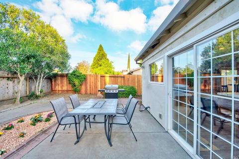 68 Longview Dr, Vacaville, CA 95687 photo 40