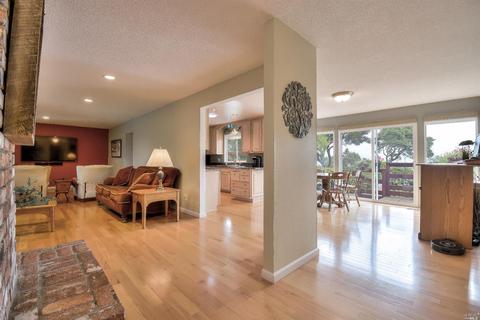 554 King Rd, Petaluma, CA 94952 photo 6