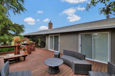 554 King Rd, Petaluma, CA 94952 photo 3